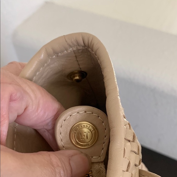 Le Tanneur Beige Woven Leather Tote - Picture 6 of 13